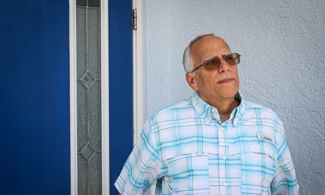 El hermano del papa León XIV vive en Florida y admira a Trump: reunión en la Casa Blanca y posteos polémicos en Facebook