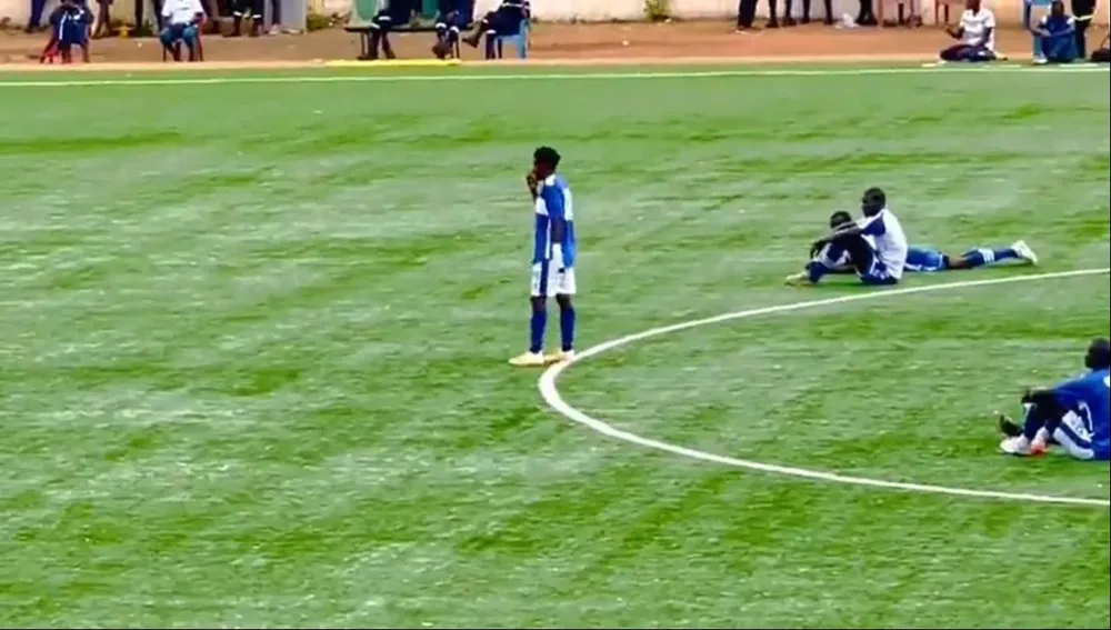 El extraño penal en Senegal