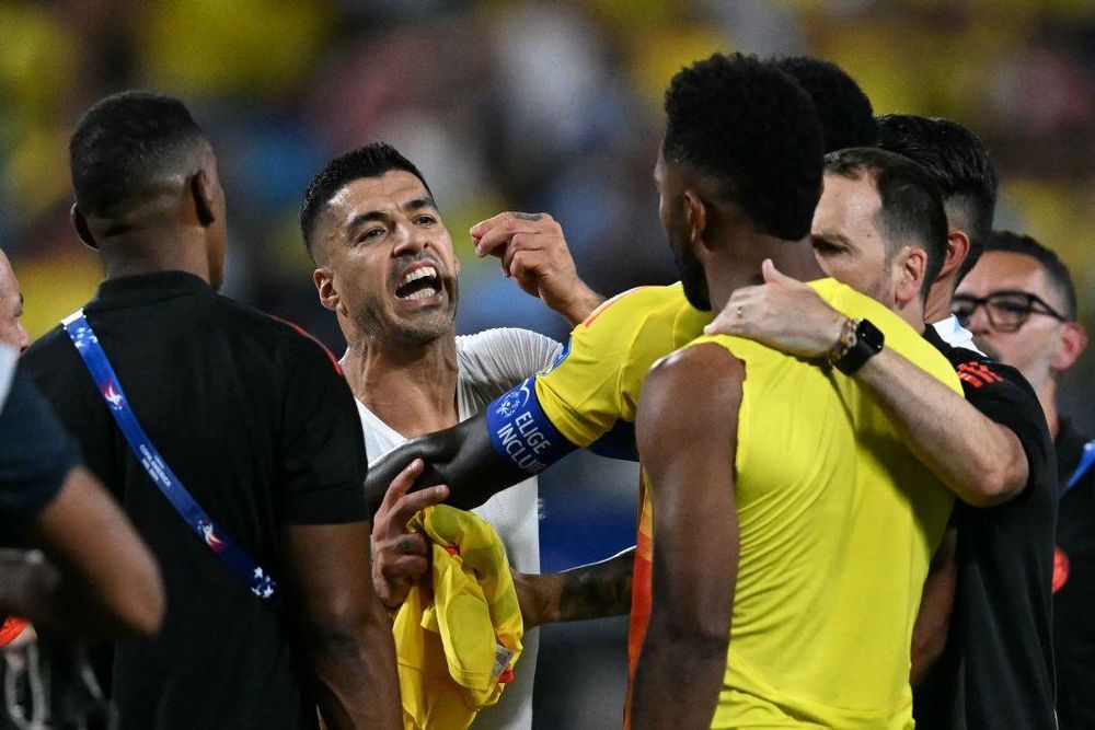 El veterano jugador de Uruguay Luis Suárez agredió verbalmente al delantero colombiano Miguel Borja.