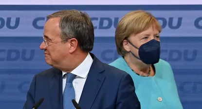 Armin Laschet y Angela Merklel