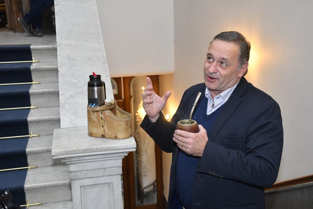 Álvaro Delgado y Valeria Ripoll en el Directorio del Partido Nacional