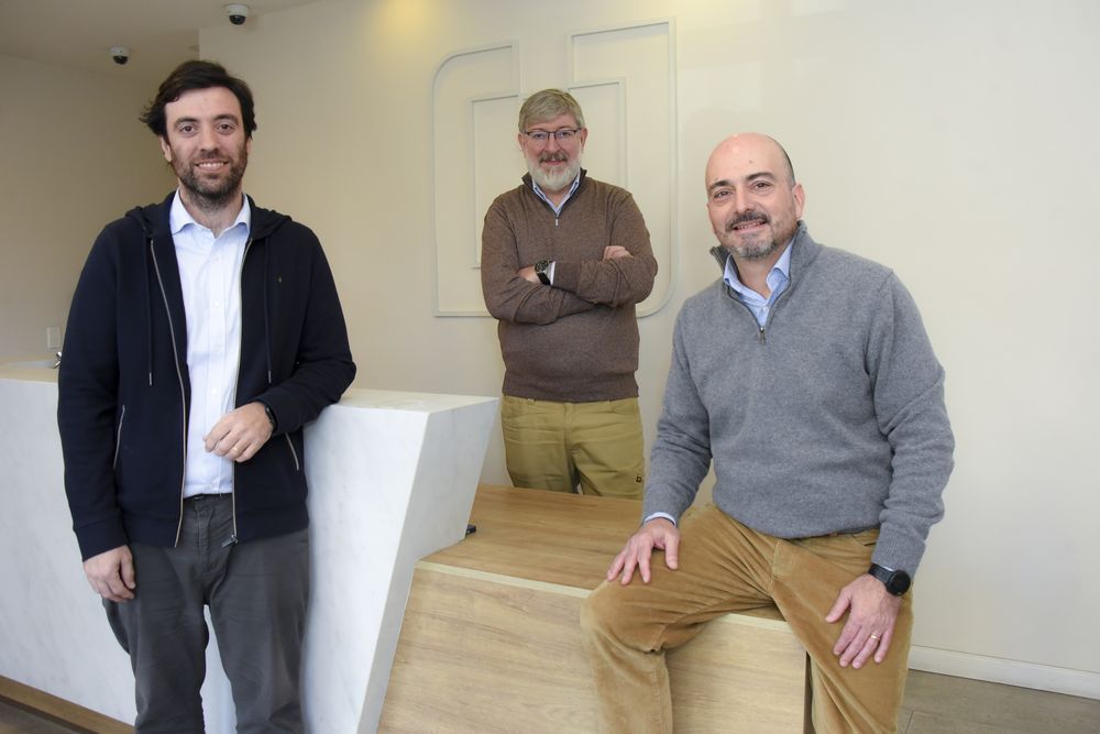 20250610 Urudata. Brand studio