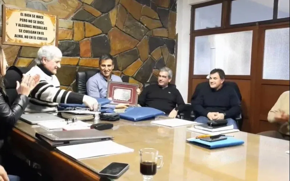 Homenaje de Audef a Broli, Ananía y Giordano