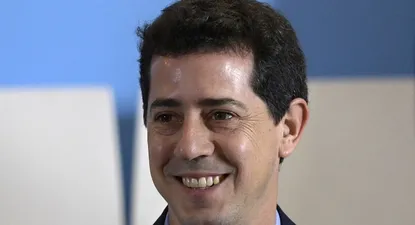 Wado de Predo bajó su candidatura tras lograr la lista de unidad del peronismo