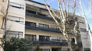 Ofrecen en venta judicial un apartamento en Pocitos