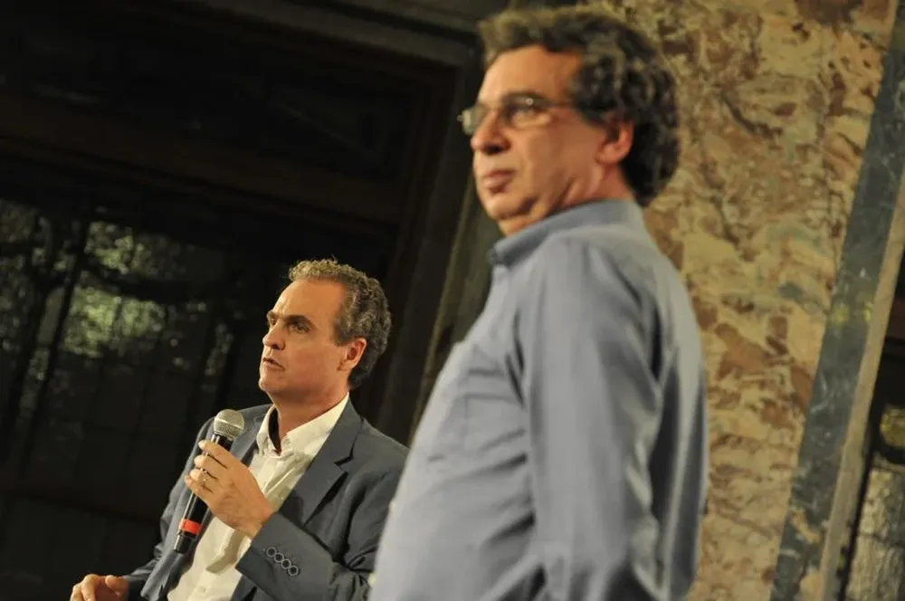 Renato Opertti y Fernando Filgueira en la presentación del miércoles
