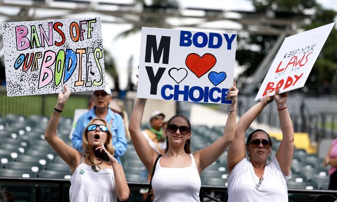 Más del 50% de los votantes considera que el acceso al aborto es un tema clave para las elecciones de noviembre 