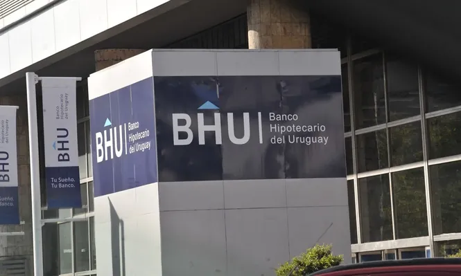 Deudores del BHU ven con buenos ojos proyecto de ley del oficialismo y piden que se vote en julio
