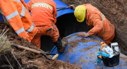 ose trabaja en reparar la rotura de una troncal que afecta el suministro de agua en montevideo