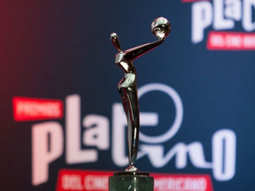 premios platino.jpg