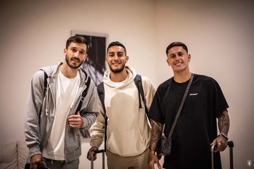 Matías Viña y Sebastián Cáceres tienen cero falta en las convocatorias de Bielsa; Brian Rodríguez estuvo en cuatro de las cinco fechas FIFA