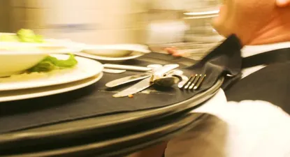 Extenderán el descuento de IVA en restaurantes a compras por delivery
