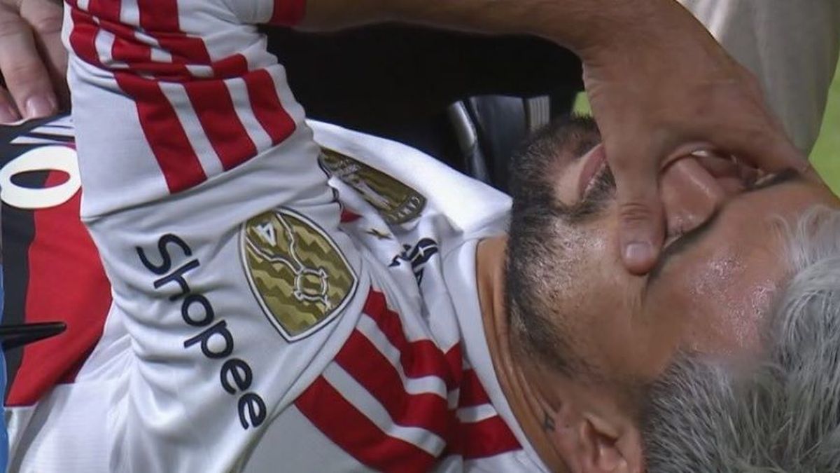 Fractura de clavícula de De Arrascaeta: 45 días de baja y duda para el debut mundialista — image 1