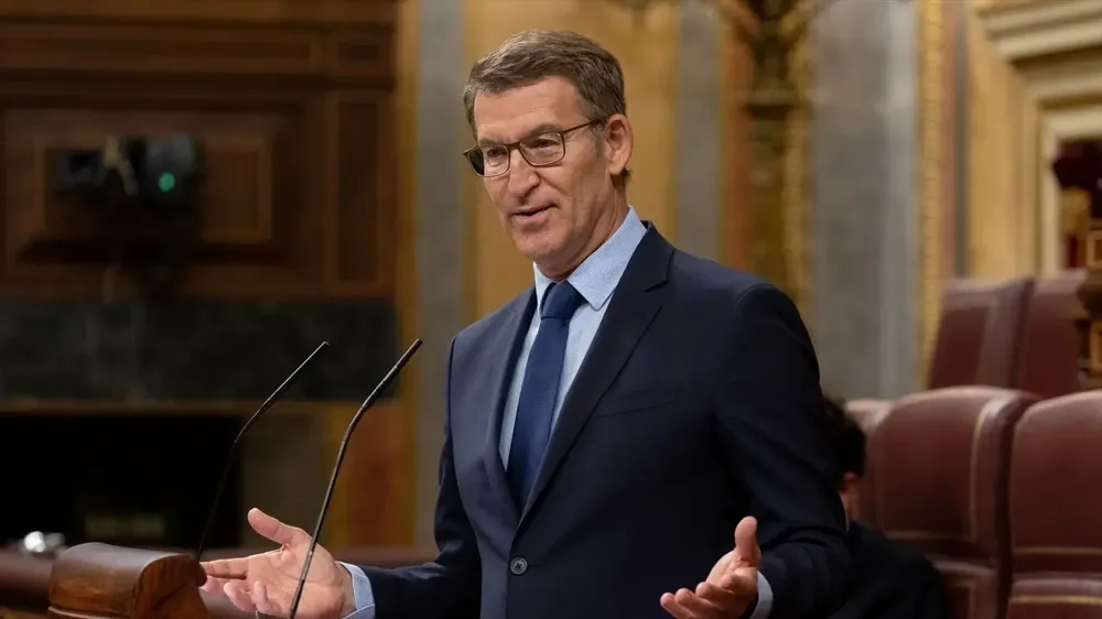 Alberto Núñez Feijóo en la tribuna del Congreso de los Diputados