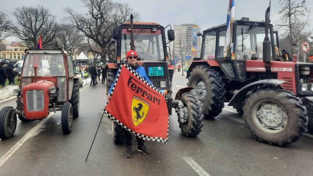 La bandera de Ferrari se convirtió en una leyenda en Serbia con muchos mitos a su alrededor.