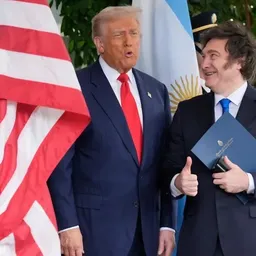 El Gobierno comienza a mirar de reojo las elecciones en los Estados Unidos y se encienden algunas alarmas