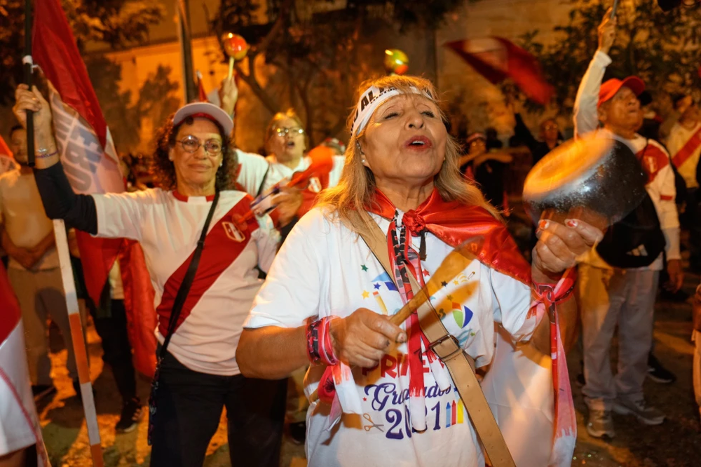 Protesta de seguidores de Rafael López Aliaga
