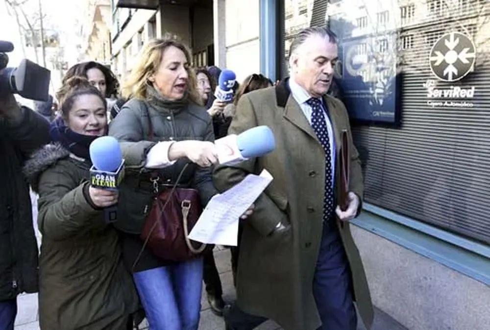 Avanza la indagatoria judicial acerca del lavado del extesorero del PP español en Uruguay.