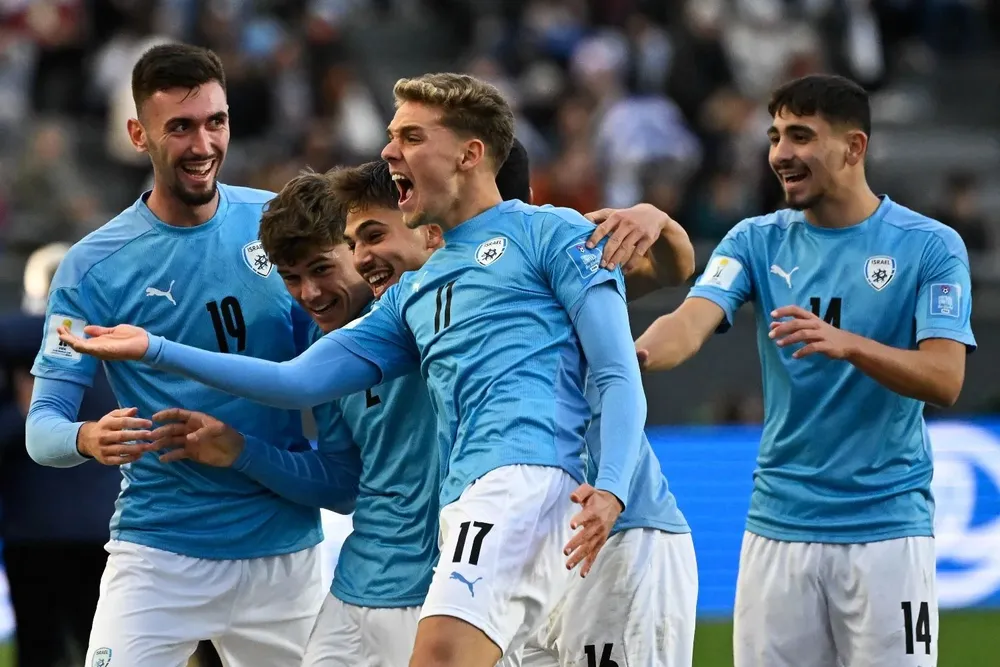 Omer Senior celebra un gol de Israel ante Corea del Sur