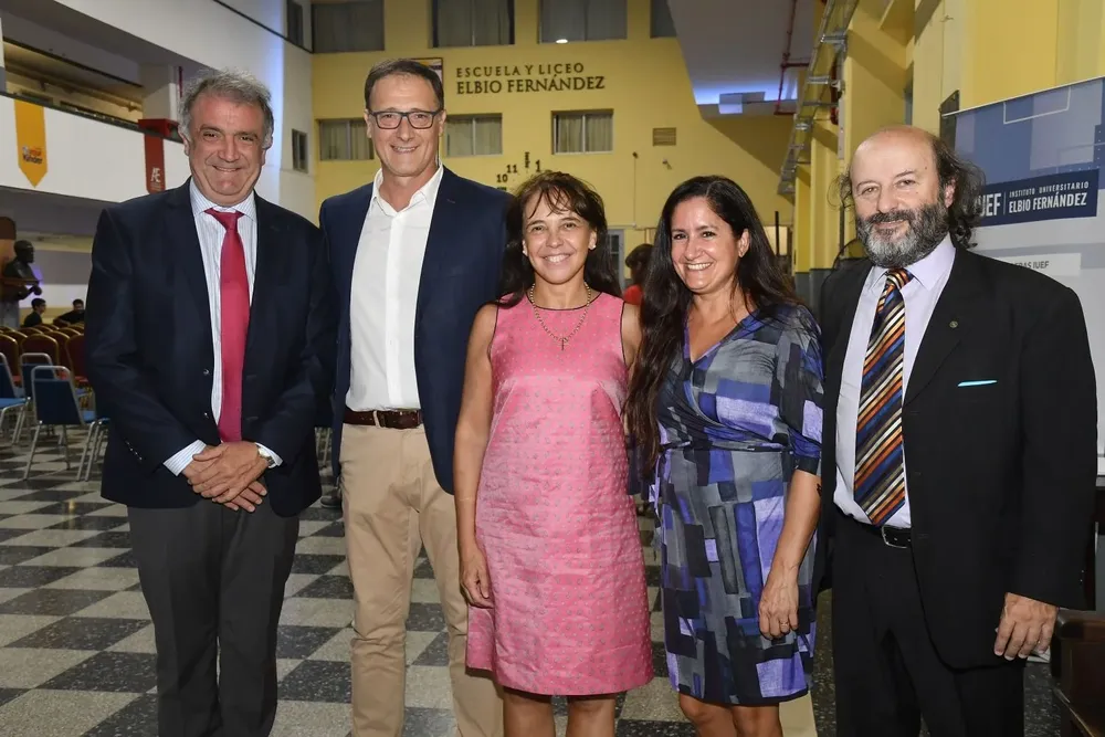 Gustavo Osta, Huascar Camblor, Patricia Pérez, Adriana Boan y Gustavo Amadeo