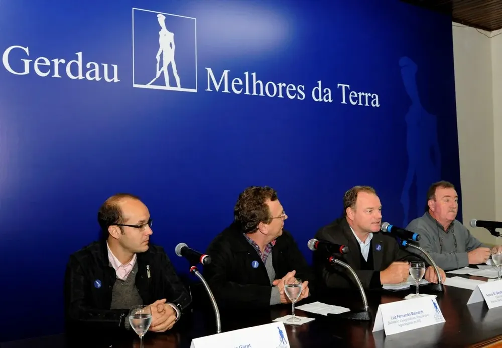 Intergantes del jurado y de Gerdau ayer en Expointer