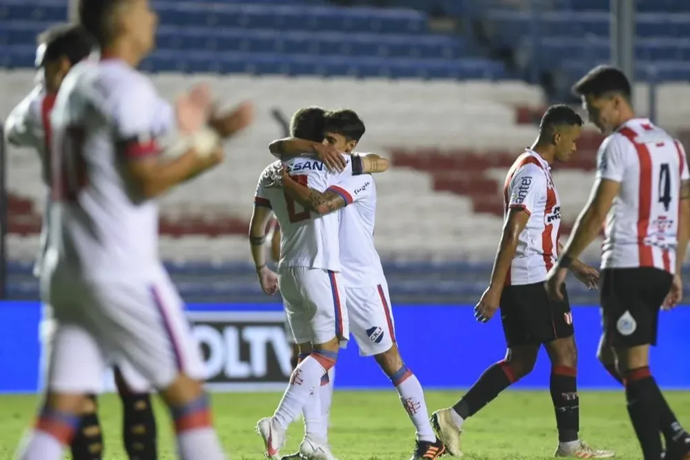 Neves y Carballo tras el 3-0