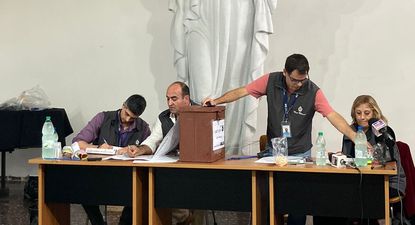 El Observador | Conteo de votos en Lavalleja