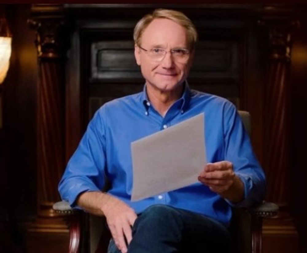 dan brown.jpg