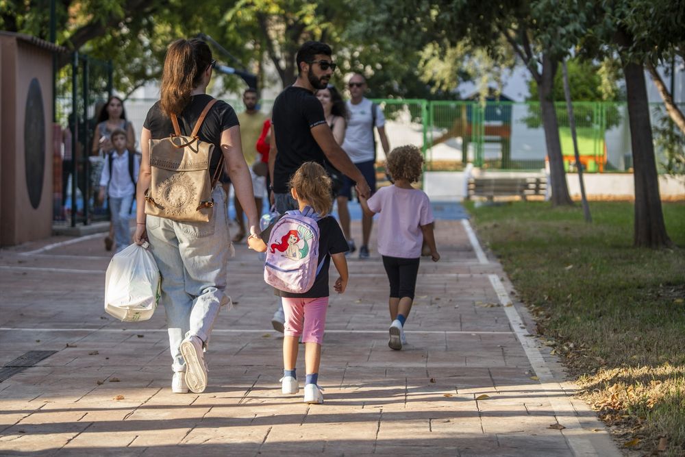 Comienzan hoy la mayoría de los alumnos tras las vacaciones de verano en España.&nbsp;