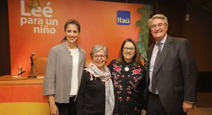 Lucía Cabanas, Pilar Barreiro, Nirpe Collazo y Horacio Vilaró
