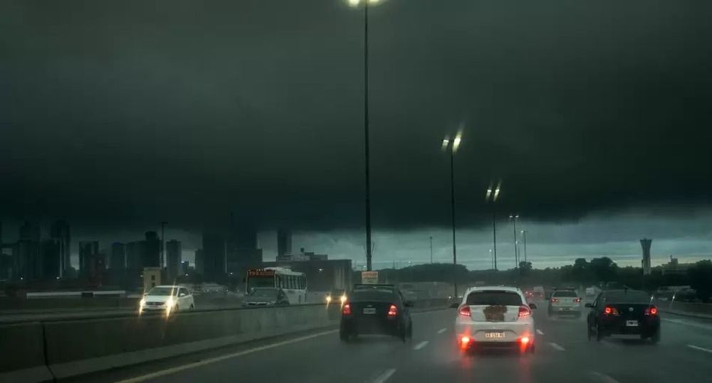 Viento, nubes y tormenta durante toda la jornada