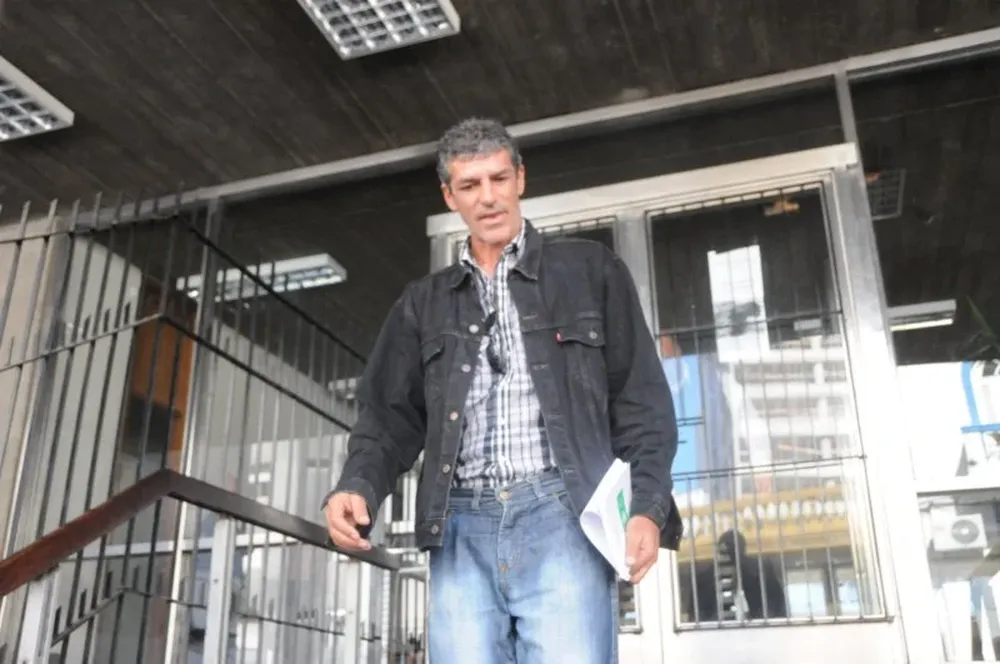 Enrique Saravia, el presidente de la Mutual de futbolistas, a la salida del encuentro