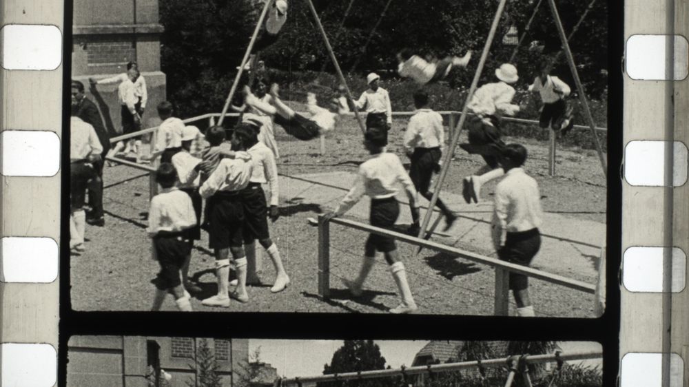 Visita de escolares paraguayos a Montevideo en 1930