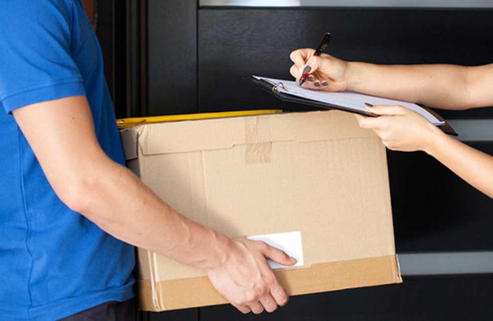 Argentina amplía los límites de importaciones vía courier y reduce impuestos