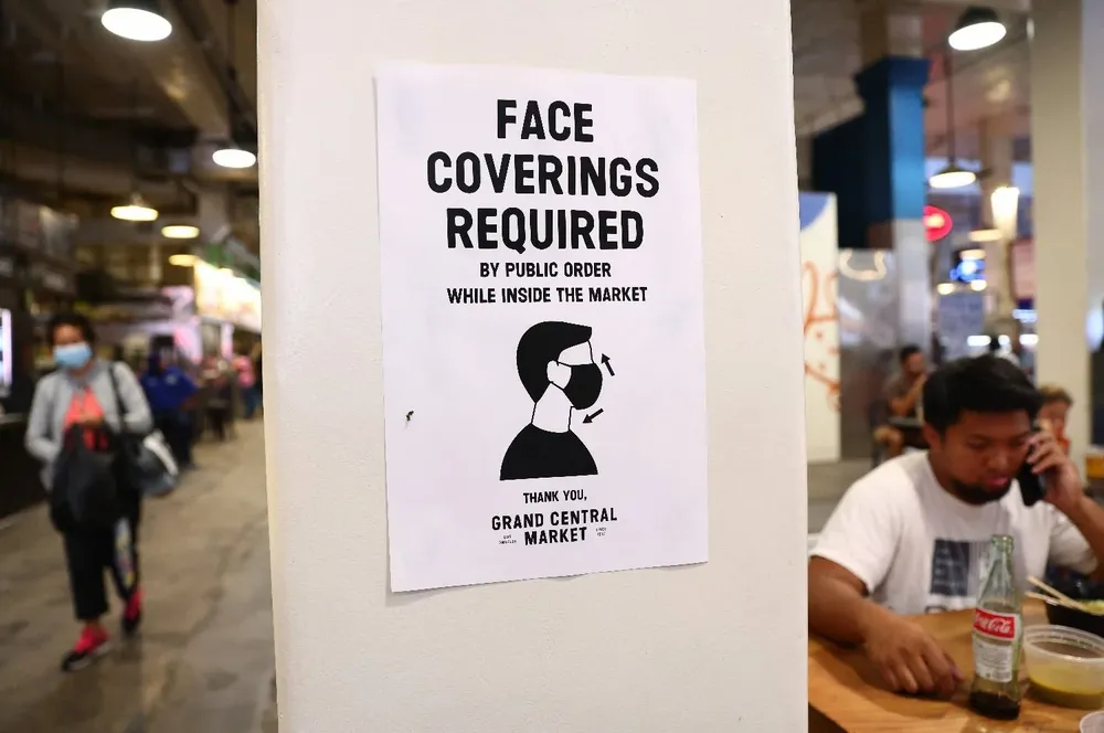 El promedio de contagios diarios en Estados Unidos asciende a 56.635