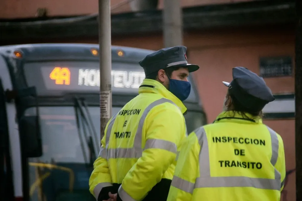 El funcionario intervino en un operativo el lunes y terminó con lesiones