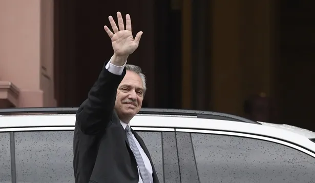 FMI negociará un nuevo programa crediticio con Argentina en noviembre