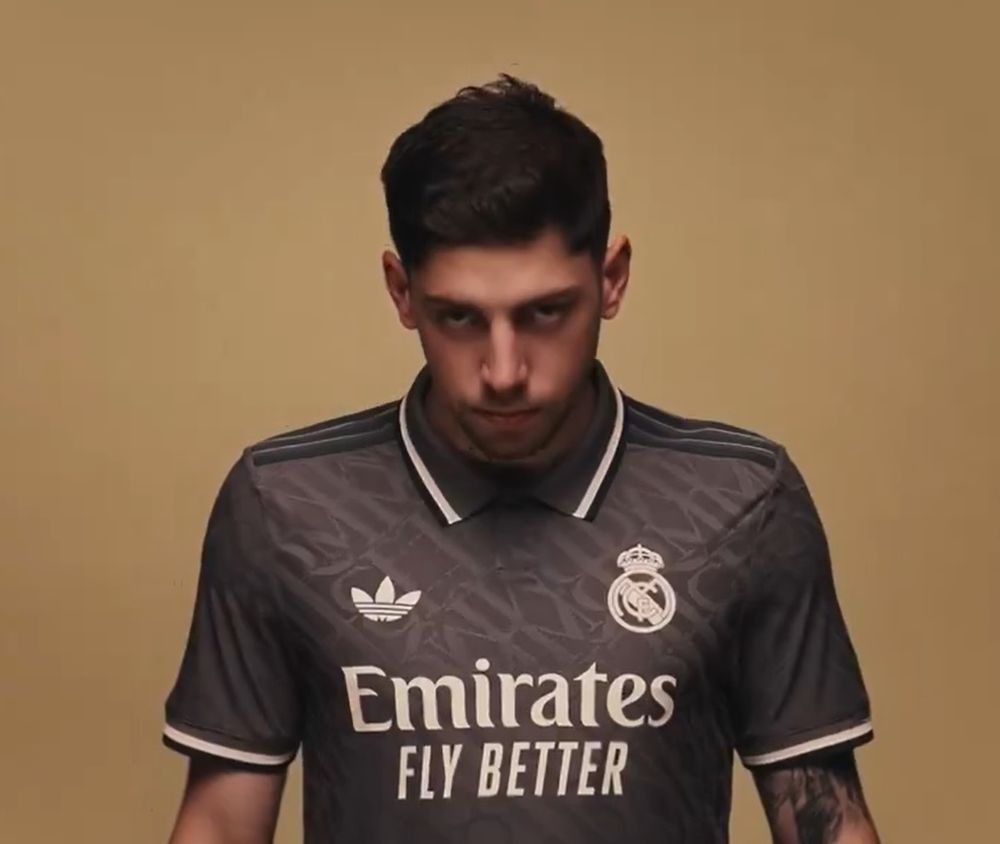 Federico Valverde con la nueva camiseta de Real Madrid