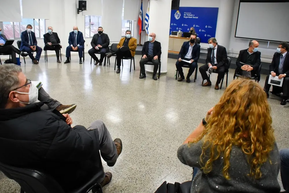 Reunión del Consejo Superior Tripartito. (Foto archivo)