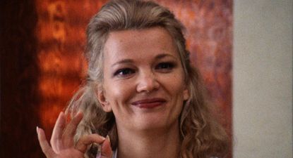 El Observador | Woman-Under-the-Influence.jpg