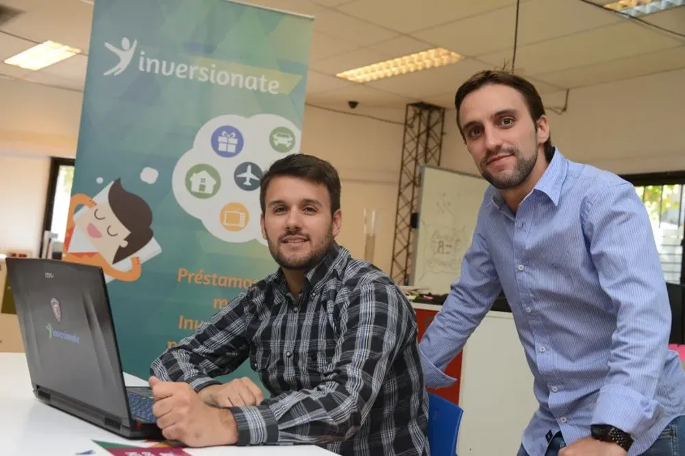 Germán Ayala y Dani Vianna en el Centro de Innovación y Emprendimientos de ORT. D.BATTISTE