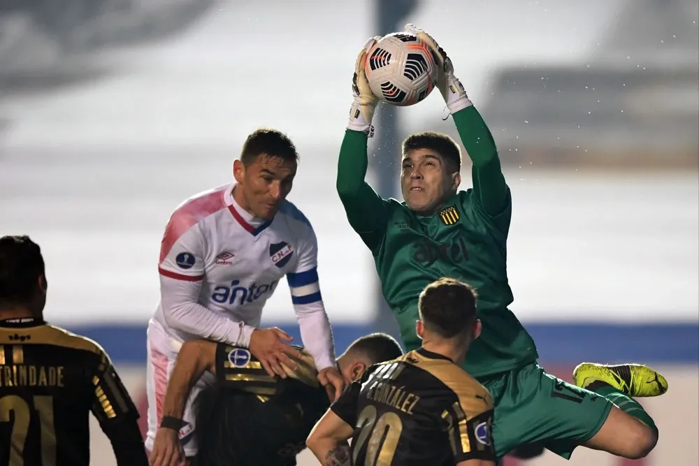 Kevin Dawson en las alturas