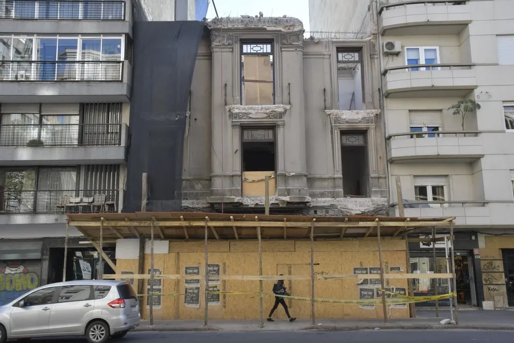 Arquitectos, artistas y activistas ponen la mirada sobre la conservación de la arquitectura de Montevideo