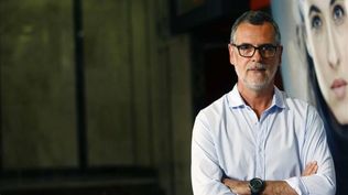 27 mujeres acusan al cineasta Eduard Cortés de acoso sexual.