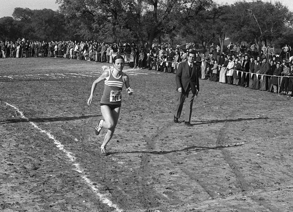 Carmen Valero, primera atleta olímpica española