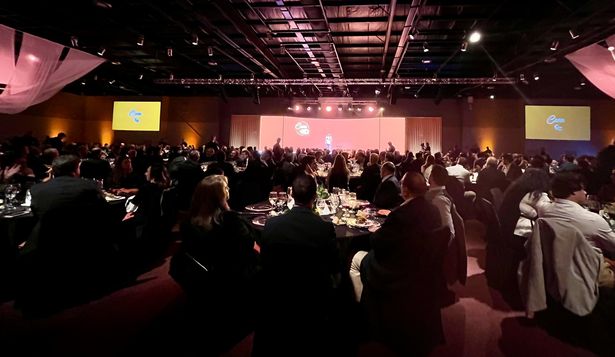 Con la participación de Lacalle Pou se realizó la tercera edición de la cena anual del CED