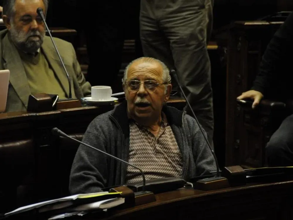 Semproni en el Parlamento