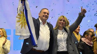 Álvaro Delgado y Valeria Ripoll en la noche del domingo 30 de junio, después de las elecciones internas 2024