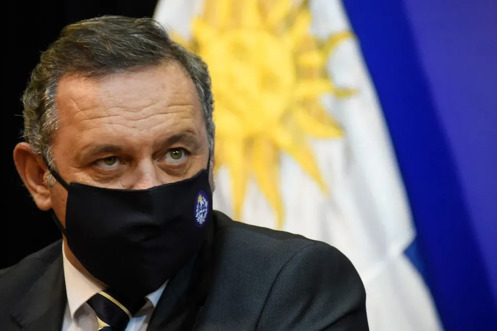 El secretario de la Presidencia, Álvaro Delgado, durante una conferencia de prensa.