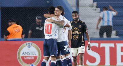 Agustín Dos Santos y Luciano González en su debut en Copa Libertadores con Nacional